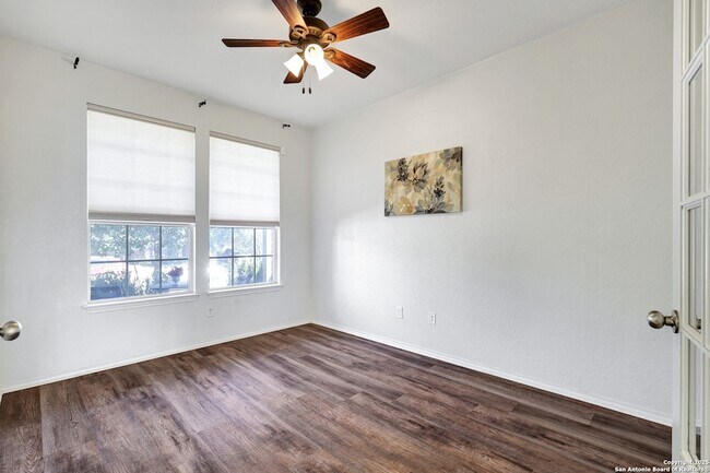 Building Photo - 1626 Desert Candle