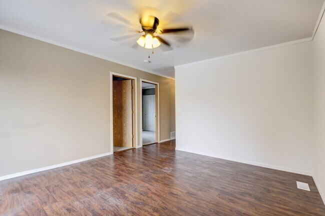 Building Photo - East Anchorage Home Near Trails & Parks; W/D in unit, Garage, Fenced Yard; Quick Access to JBER