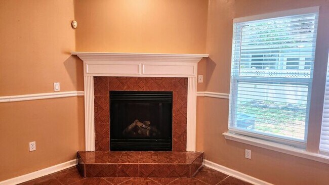 Building Photo - 4114 Pebble Brooke Circle South