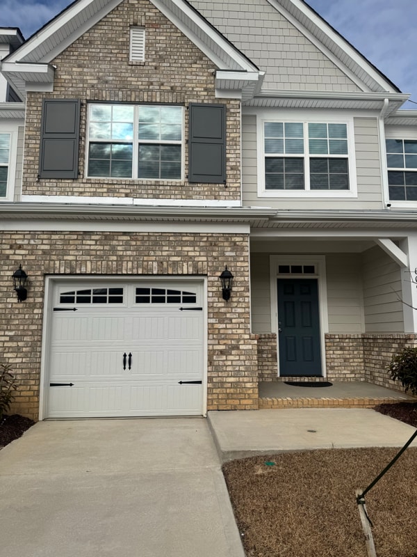 Building Photo - 605 Wetherbrooke Way