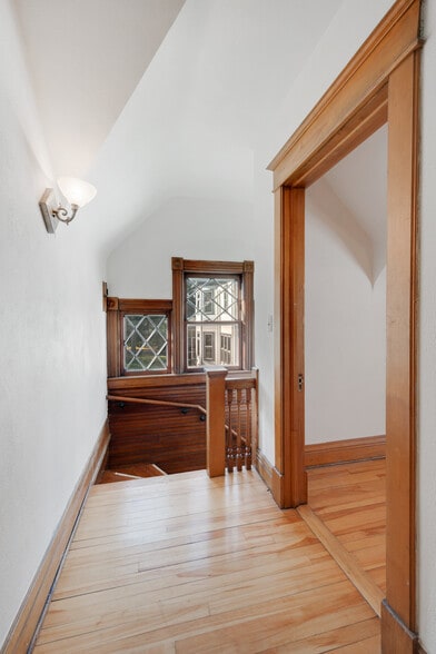 Historic Home - 911 Lincoln Ave
