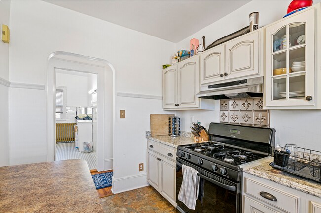 Building Photo - 477 Park Ave