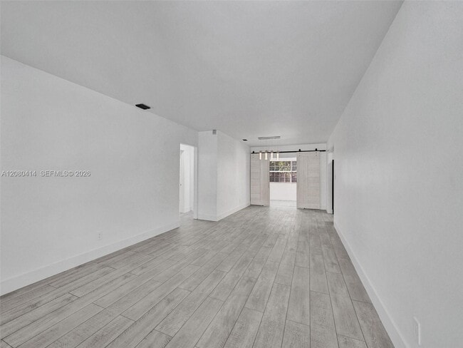Building Photo - 2446 Fillmore St