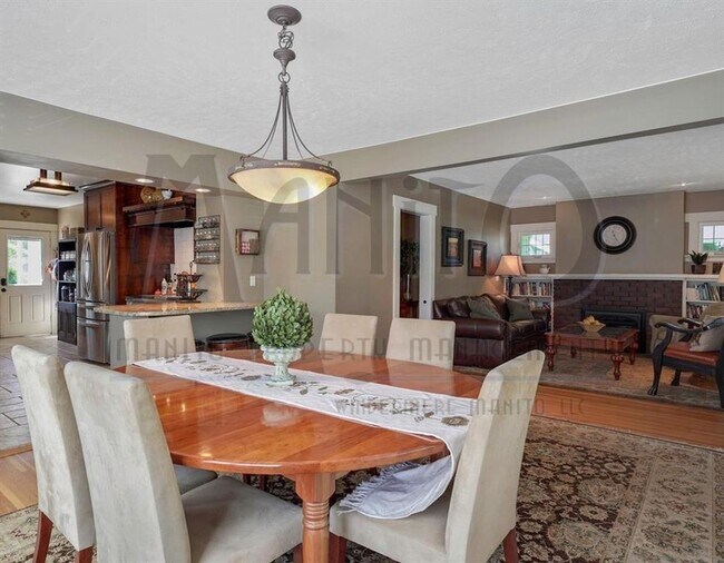 Building Photo - **COMING SOON** Stunning South Hill Home