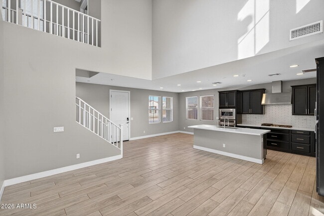 Building Photo - 3925 E Megan St