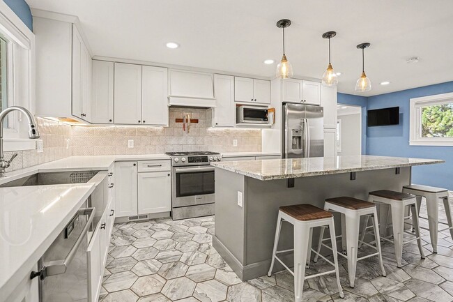 Building Photo - 4BR / 3.5BA Home in the Allendale Neighborhood of Arvada