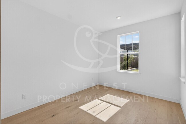 Building Photo - **move in 5/1 $500 off first months rent** Desirable Twelve Bridges Home | 4 bed 3.5 bath