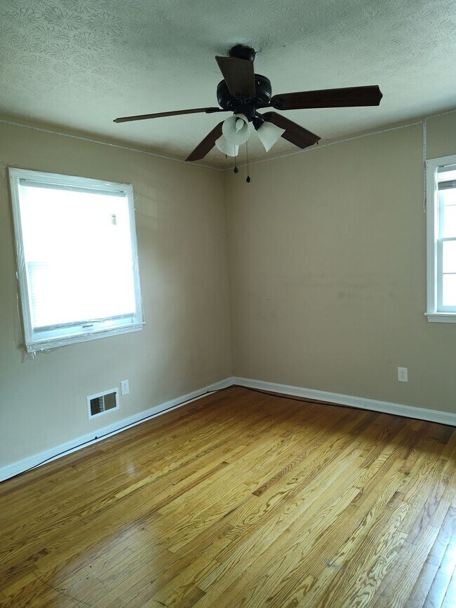 Building Photo - 4609 Melvin Dr