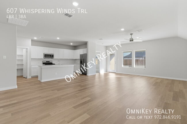 Building Photo - 607 Whispering Winds Trl