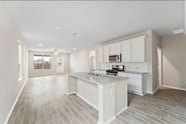 Building Photo - 23347 Spring Genesis Ln