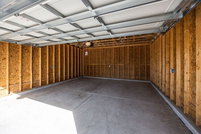 Building Photo - This brand-new home makes a statement from the moment you arrive!