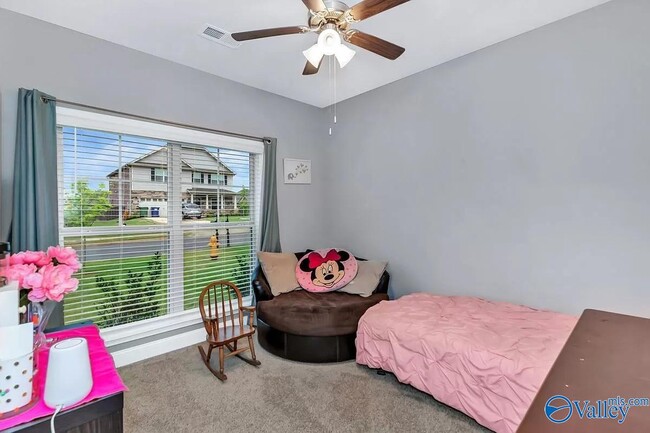 Building Photo - 8651 Segers Trail Loop