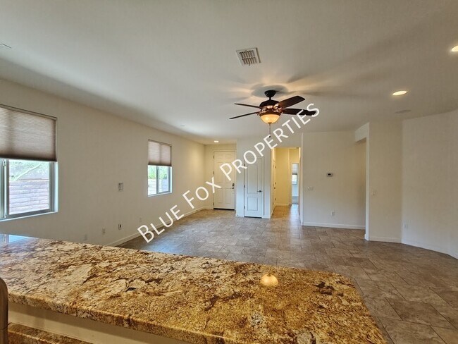 Building Photo - 12812 N Camino Vieja Rancheria