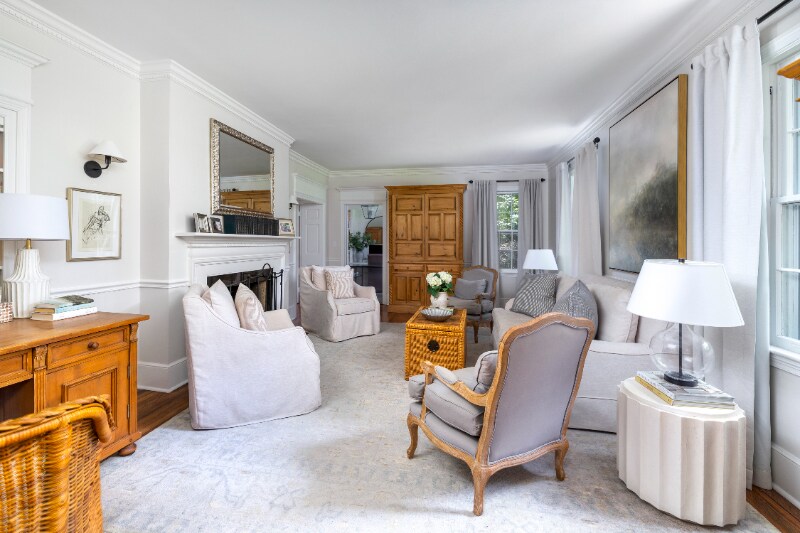 Building Photo - 13 Swan Lake Dr