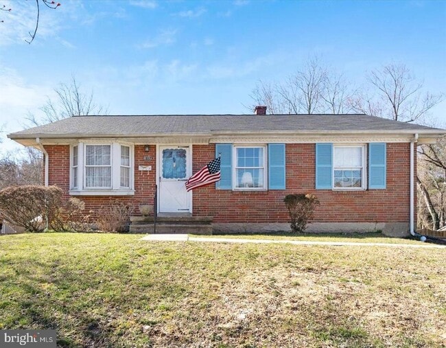 Building Photo - 1015 Marleigh Cir