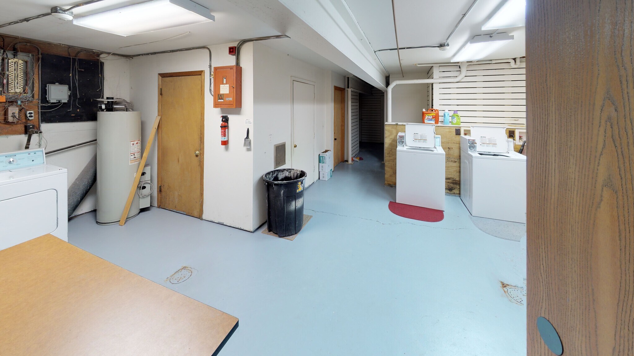 Laundry and Storage Area - 2000 S Douglas Ave