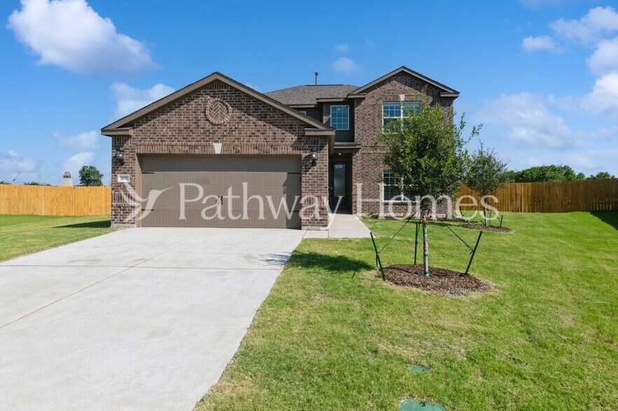 Primary Photo - 601 Brookside Dr