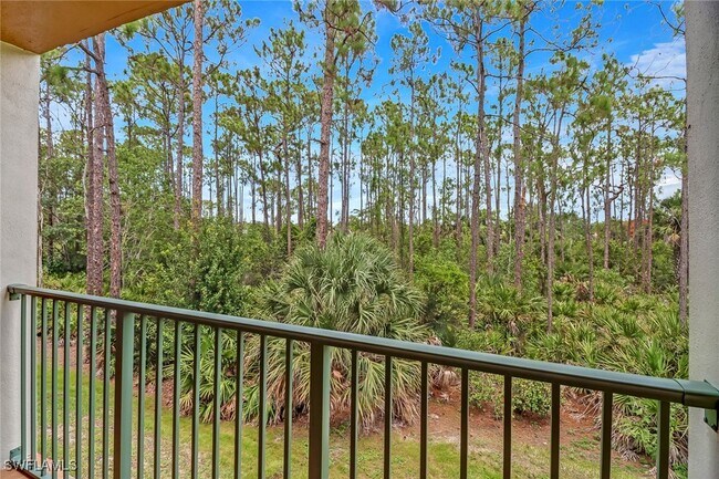 Building Photo - 1240 Wildwood Lakes Blvd