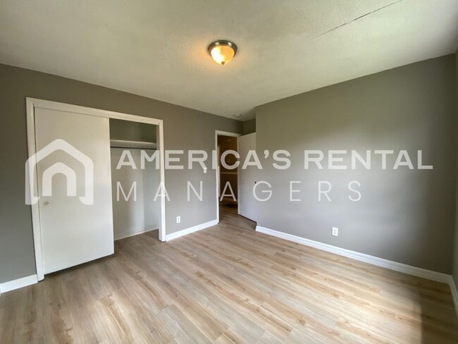 Building Photo - 4214 Fortson Ln NW