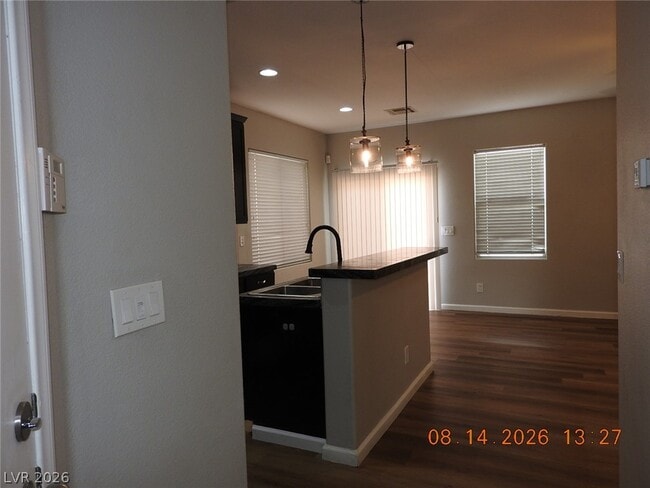 Building Photo - 8416 W Viansa Loma Ave