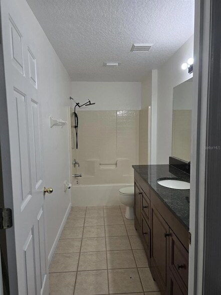 Building Photo - 307 Erie Ct