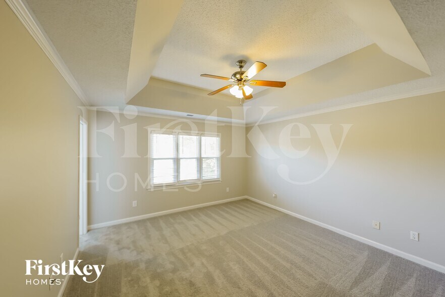 Building Photo - 135 Grande View Ln