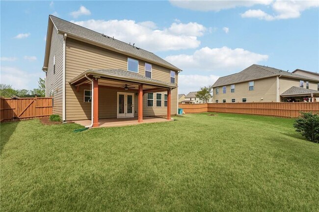 Building Photo - 6370 Shiloh Woods Dr