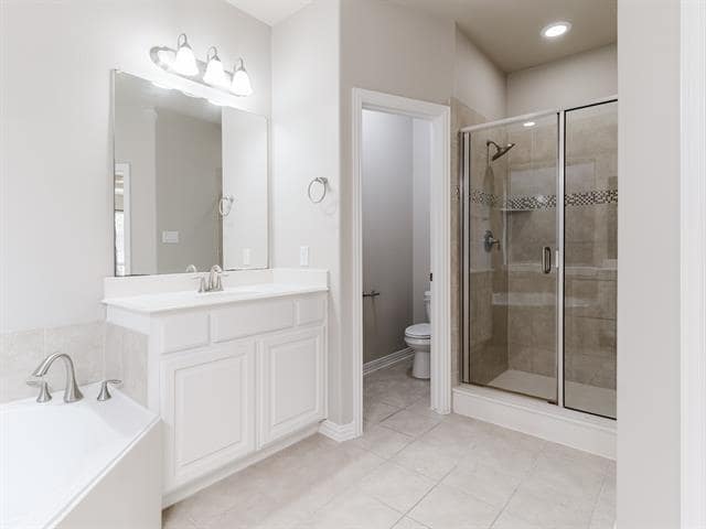 Building Photo - 10901 Capri Dr