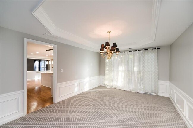 Building Photo - 6480 Stapleford Ln