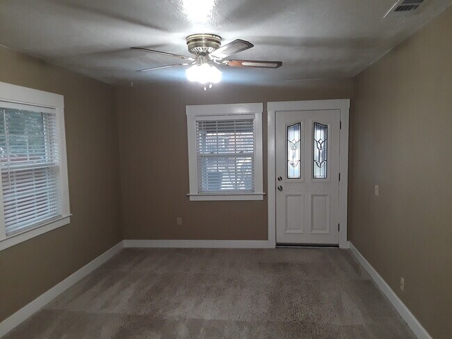 Front door / living room - 608 Elefa St