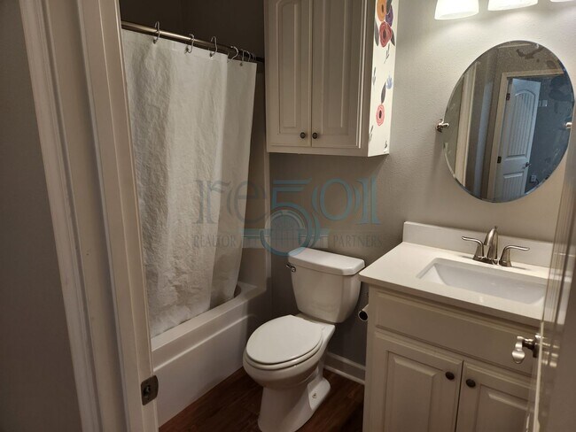 Building Photo - Gorgeous Find In West Little Rock! Reduced...