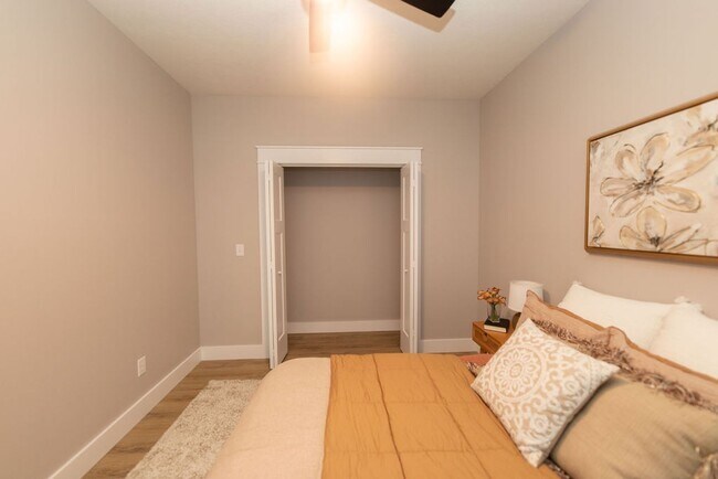 Building Photo - Brand New Build! 5 Bedroom, 5 Bathroom Duplex Townhome!