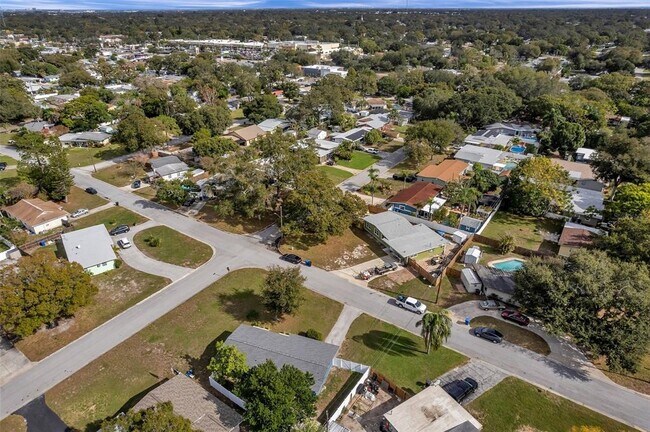 Building Photo - 3230 51st St N