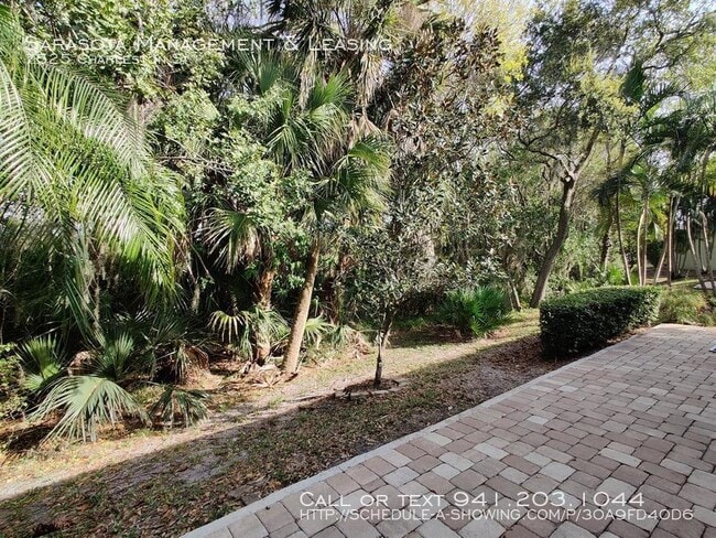 Building Photo - 7625 Charleston St