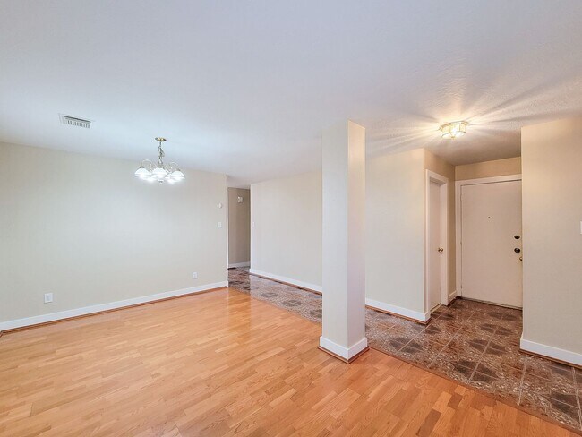 Building Photo - 3 bedroom one story home on large corner lot. Home has hard flooring throughout living areas and ...