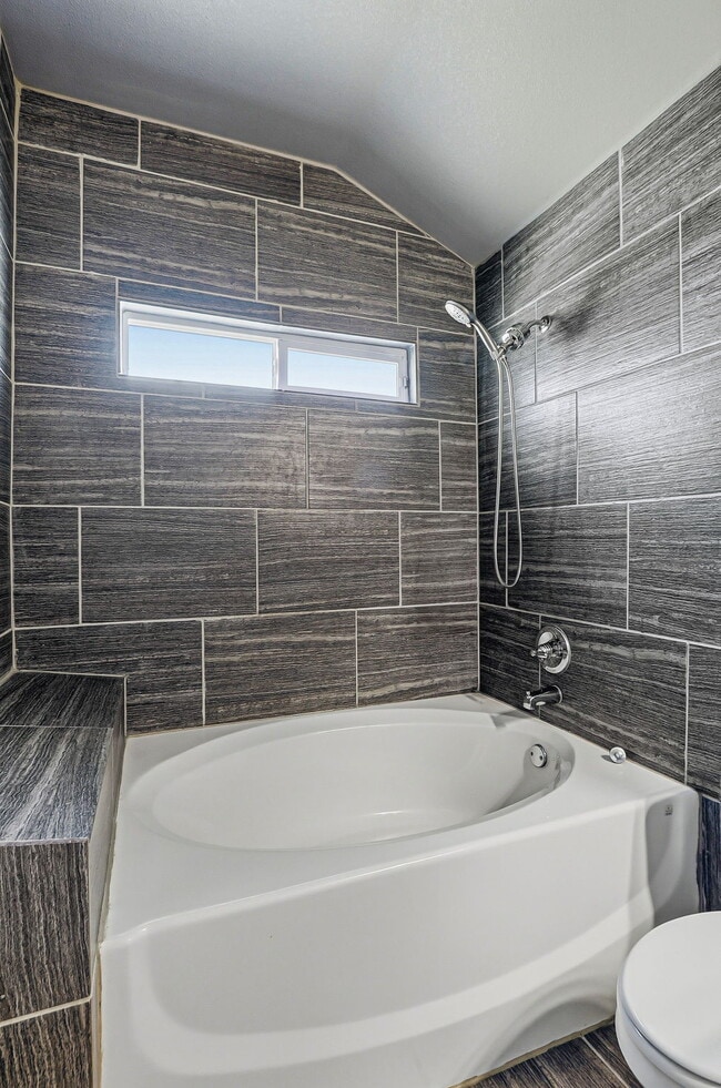 Building Photo - 14609 Carlo Alvarado Dr