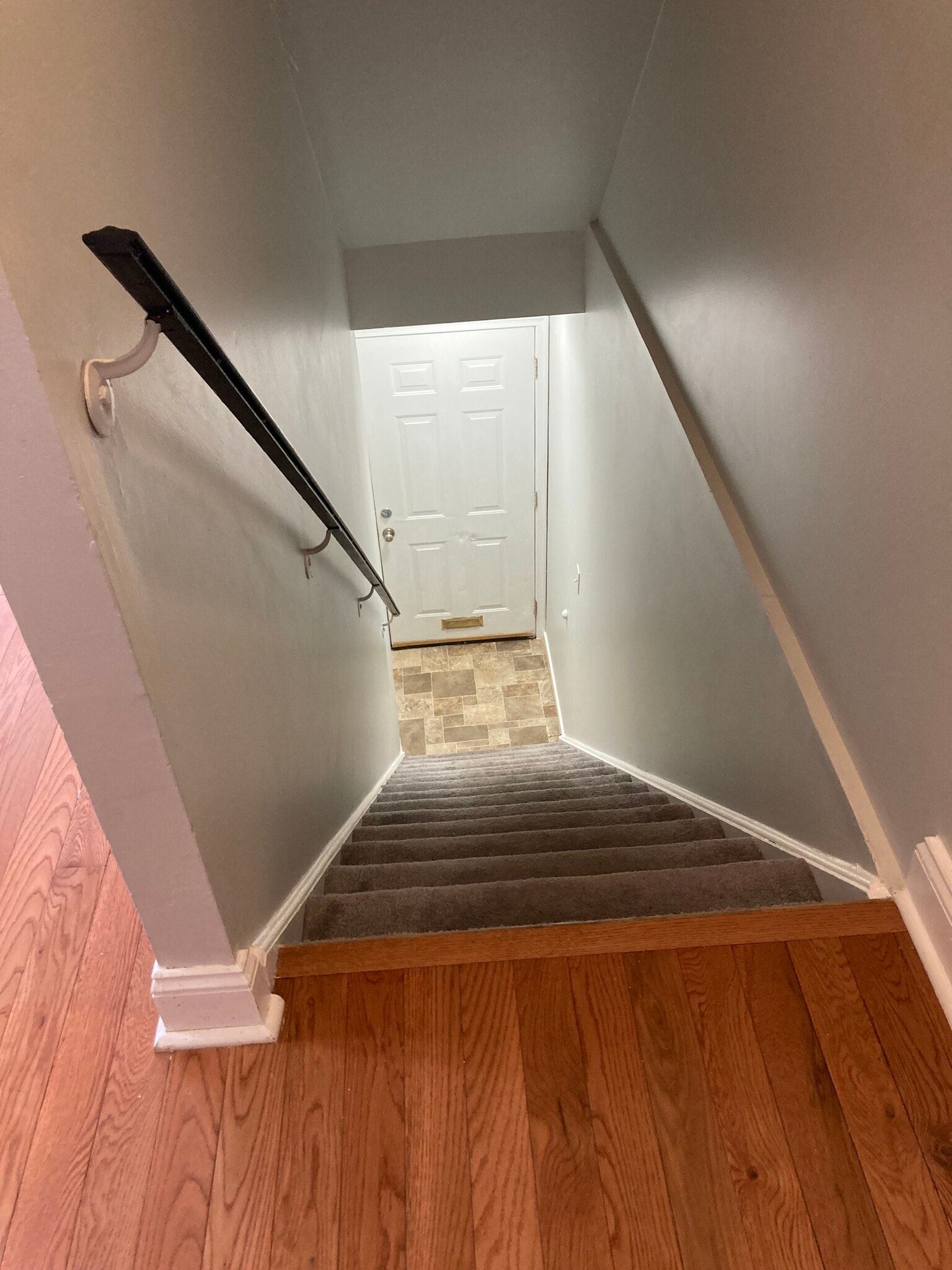 Entrance - 1439 Brown St