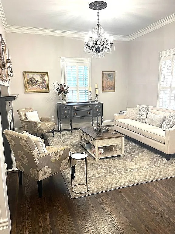 Building Photo - 613 S Fulton St