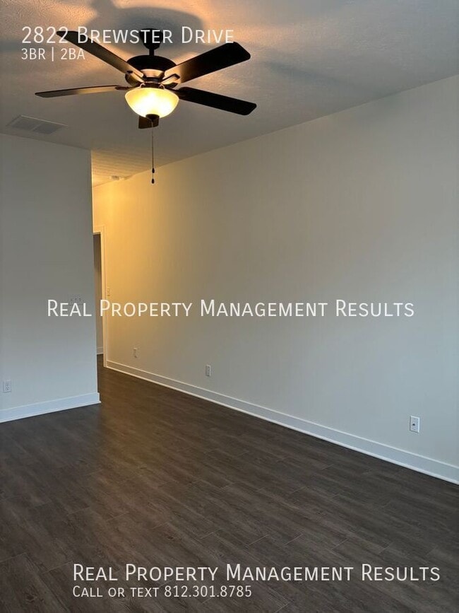 Building Photo - 2822 Brewster Dr