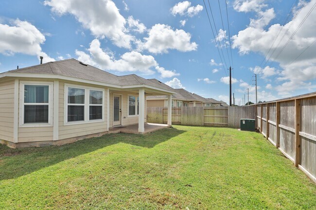 Building Photo - 4949 Perennial Ln