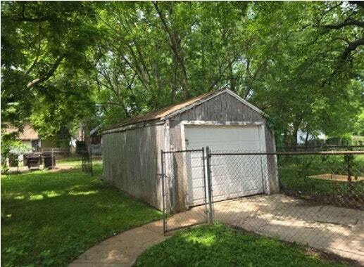 Building Photo - 1923 N Peoria Ave