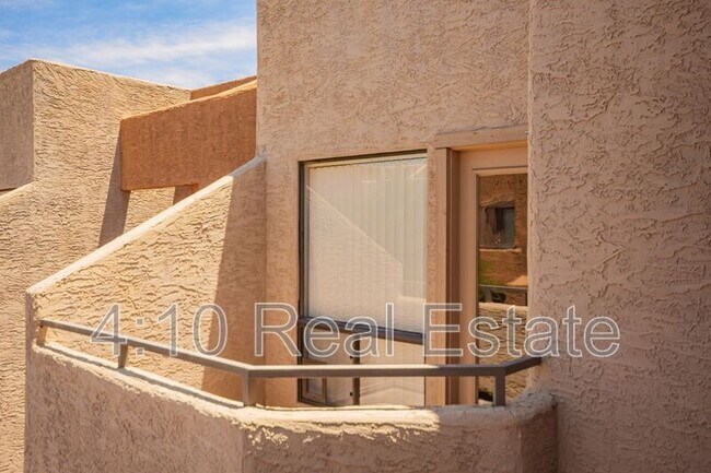 Building Photo - 11640 N 51st Ave