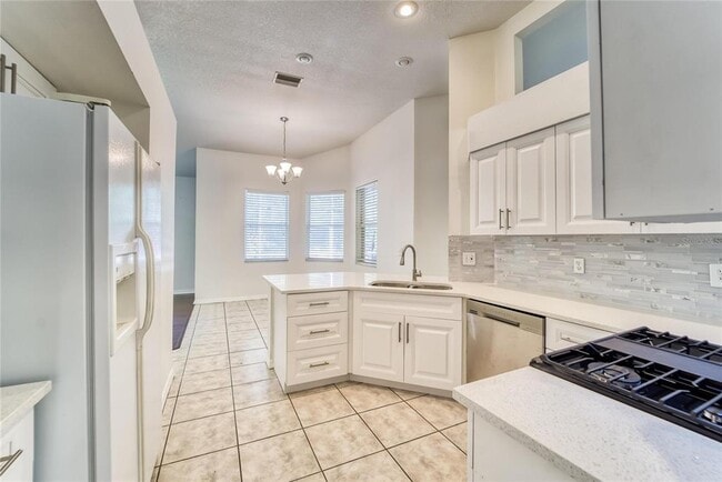 Building Photo - 10124 Cannon Dr