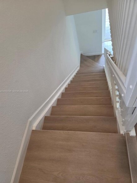 Building Photo - 1844 SE 27th Rd