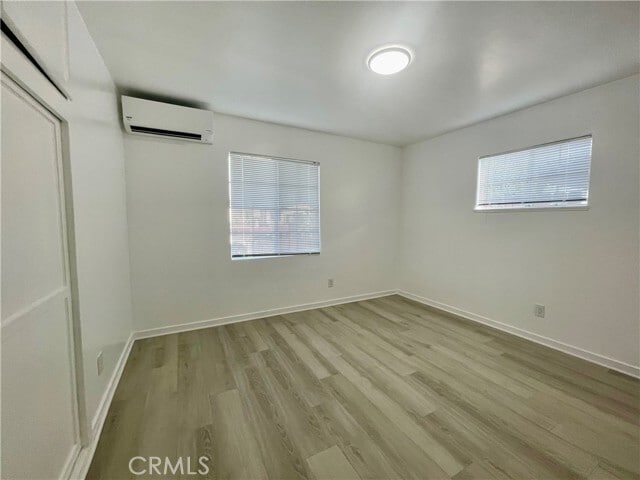 Building Photo - 2067 Goodall Ave