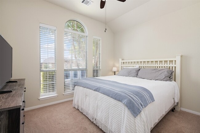 Building Photo - 7501 Caribbean Dr