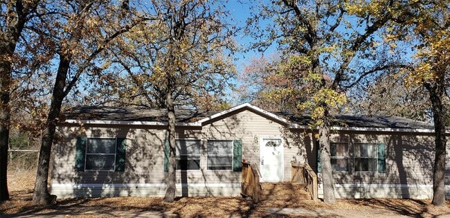 Building Photo - 8315 Burleson Manor Rd