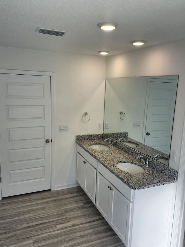 Building Photo - ***COMING SOON*****AVAILABLE IN MARCH*****