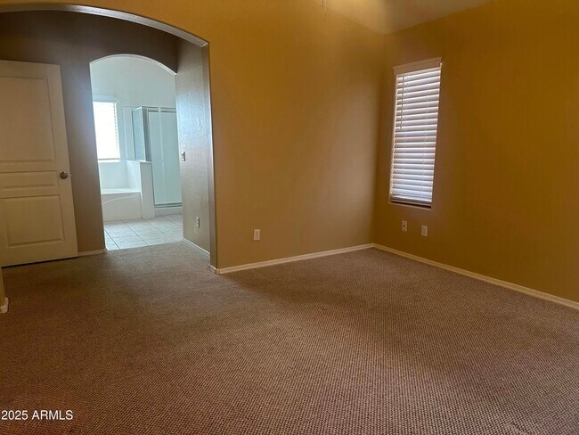Building Photo - 24604 N 65th Ave