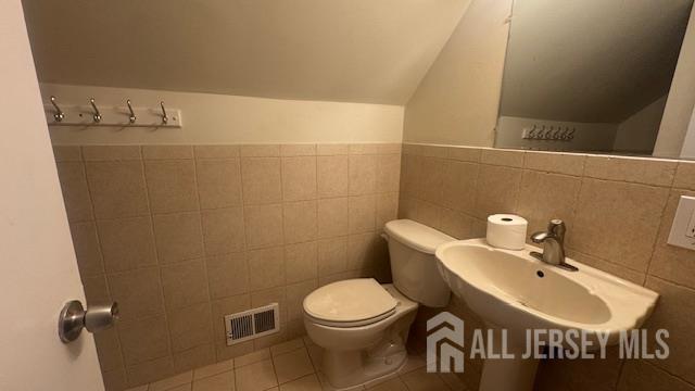 Building Photo - 55 Johnson Rd